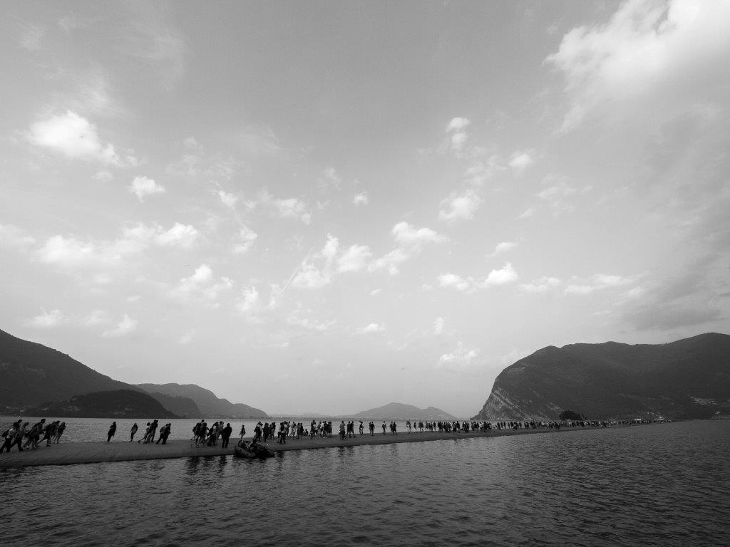 Плаващите Кейове, езерото Изео, Италия (Изложба Габрово)