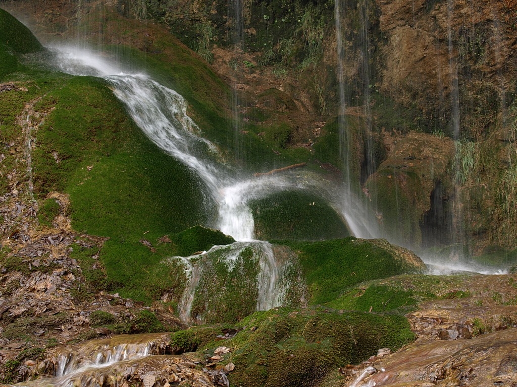 Крушунски водопади 20111226 - 01