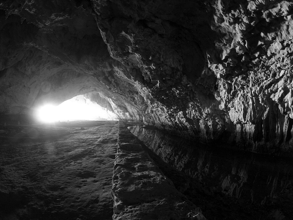 Деветашка пещера 20111226 - 04