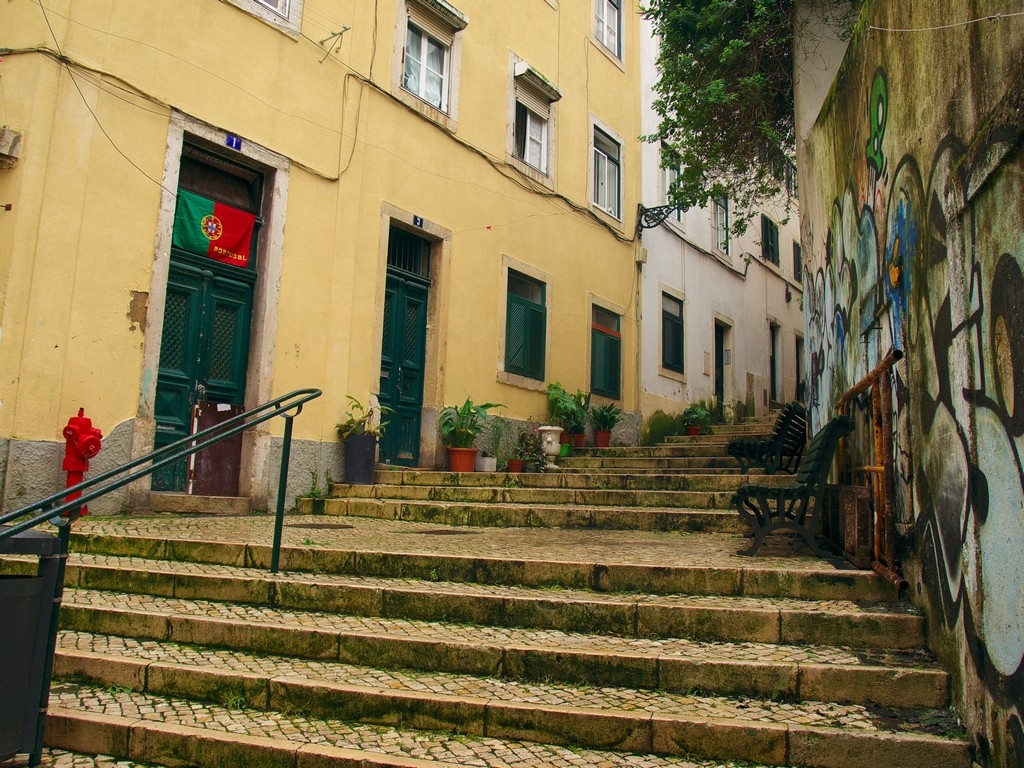 Lisbon in color 12